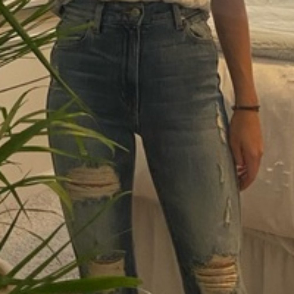 Revice Distressed Raw Hem/ High Waisted Jeans